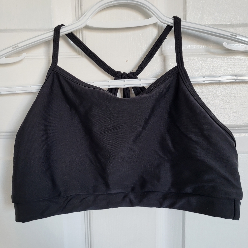 Onezie sports bra